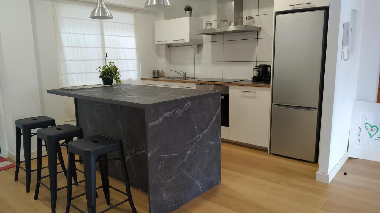 Apartamento Loft Costa Da Morte Vimianzo Bagian luar foto